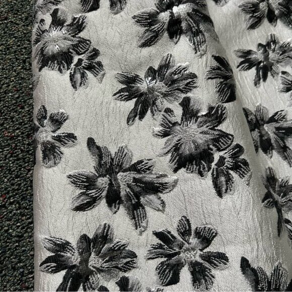 Metallic Silver & Black Flower Brocade Fabric Shimmery Fancy Cupcake Skirt Sz L - Picture 11 of 16